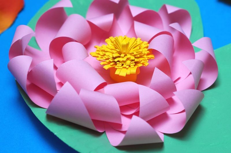 Princess and the Frog Party Ideas: DIY lily pad decorations