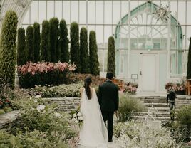 Greenhouse wedding venue in Saint Paul, Minnesota.