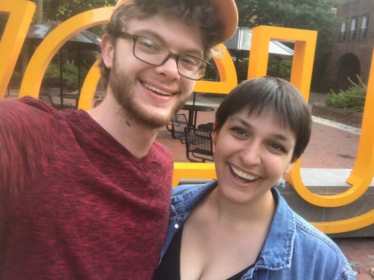 Sarah moves to Richmond, VA to work as a Hall Director at Virginia Commonwealth University. 