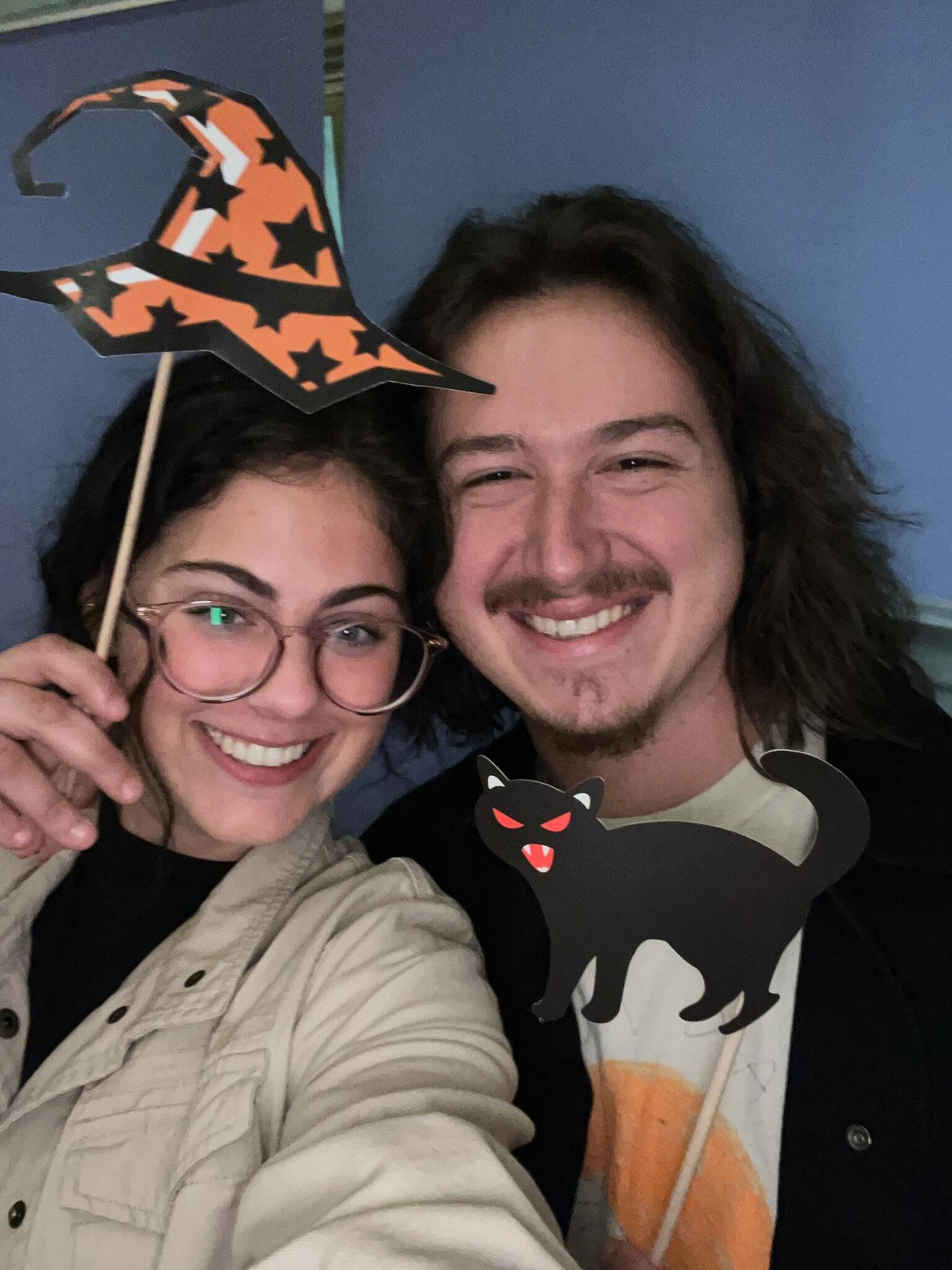 Sloane FINALLY planned a date - a haunted tour of the State House! 
