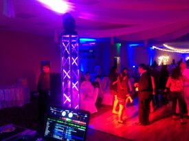 DJ Services - Karaoke - Photobooth - DJ - Los Angeles, CA - Hero Gallery 4