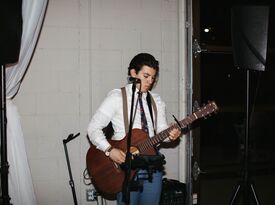 Ty Perry - Singer Guitarist - Durham, NC - Hero Gallery 1