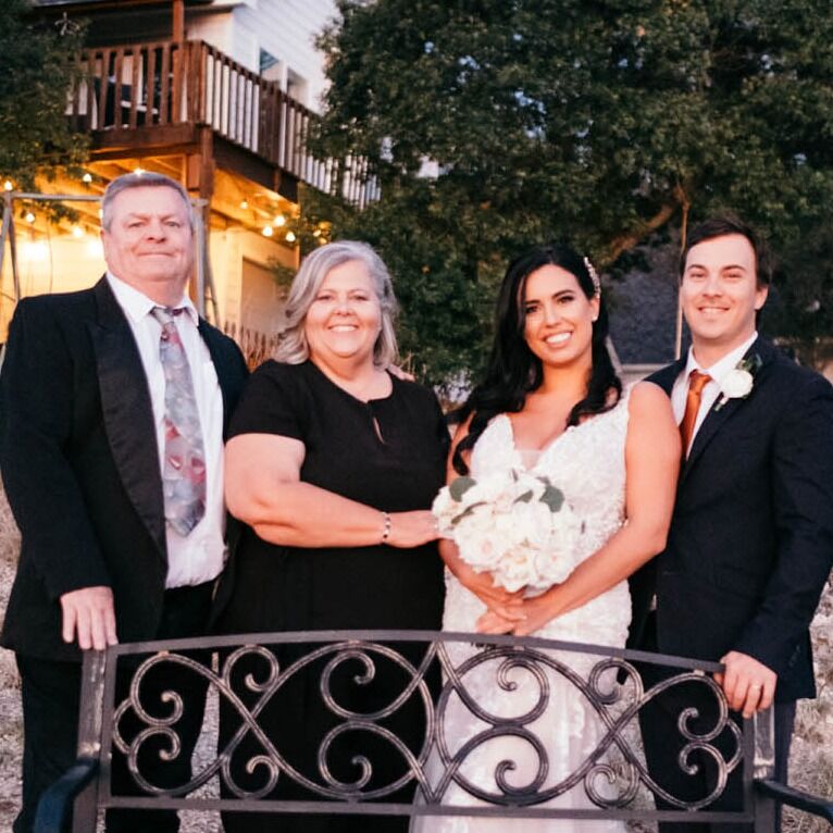 Mark and Lynae Vosberg Fort Worth Country Memories Owner