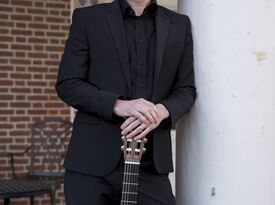 Justin Hudson Solo Guitar - Acoustic Guitarist - Nashville, TN - Hero Gallery 4