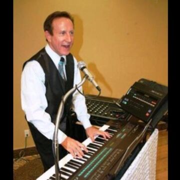 Leon's Top Forty Over Forty - Pianist - Simi Valley, CA - Hero Main