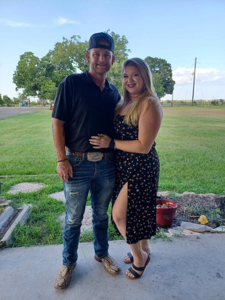 We go on dates any chance we can get! 