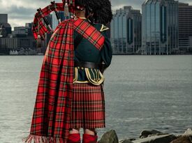 MacIsaac & Company Bagpipe Services - Bagpiper - Halifax, NS - Hero Gallery 3