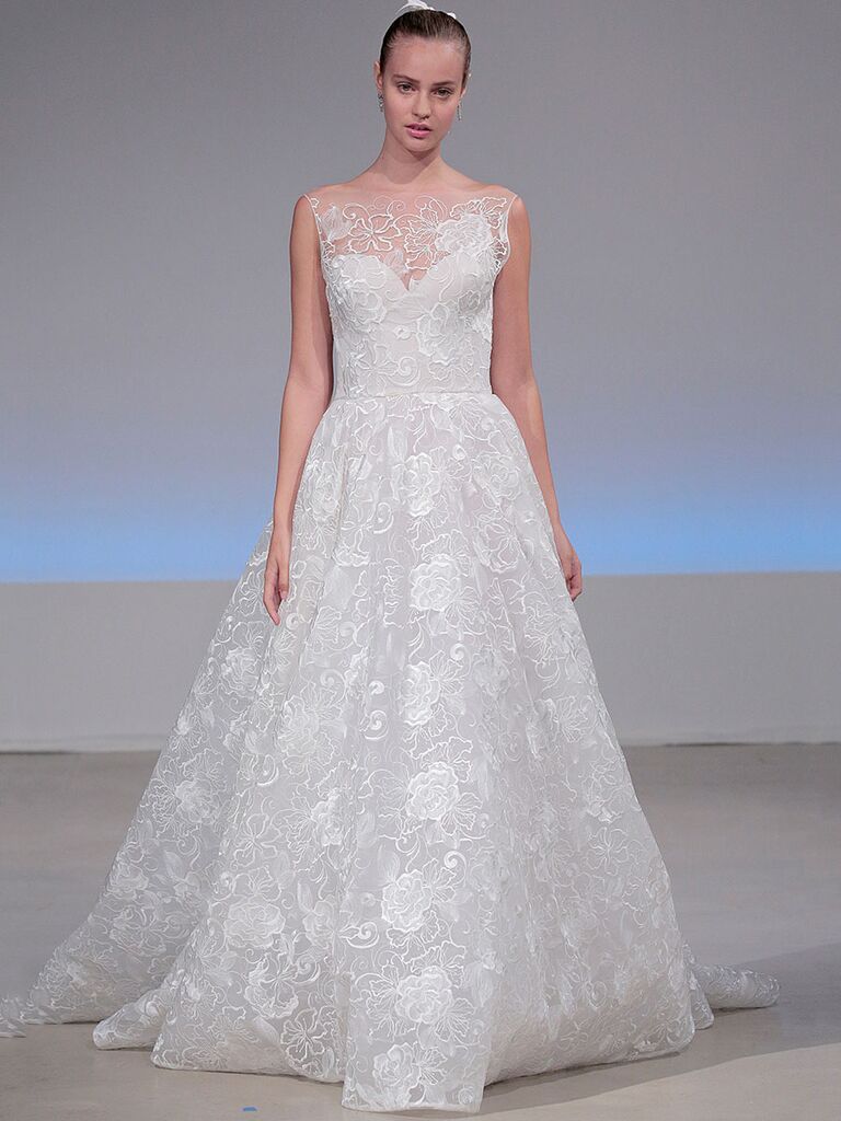 Isabelle Armstrong Fall 2017 Collection: Bridal Fashion Week Photos