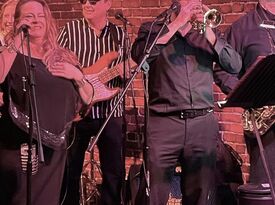 Soul What Band - Motown Band - Scappoose, OR - Hero Gallery 2