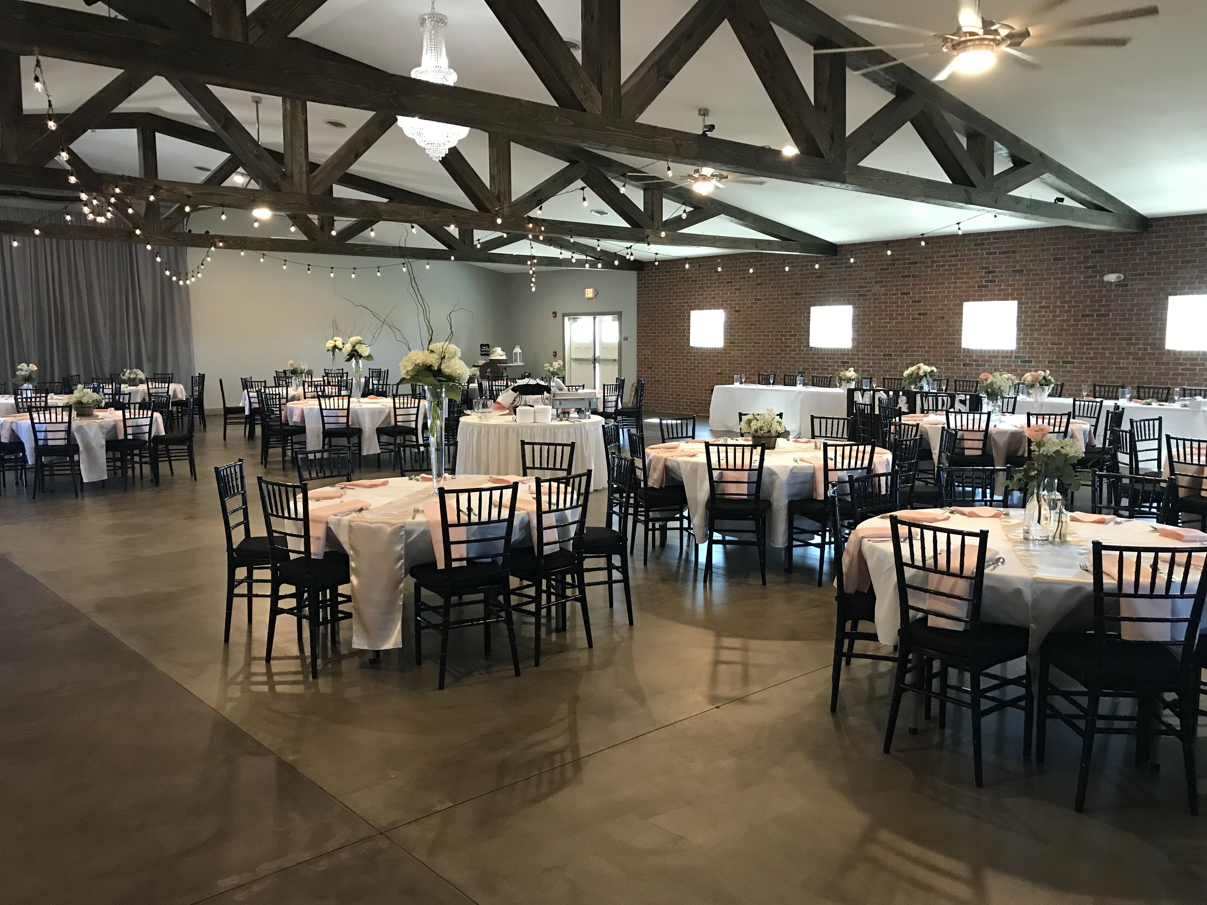 The Barn At Walnut Creek Reception Venues The Knot