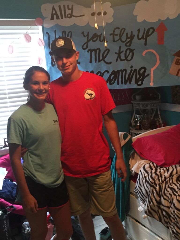 Jake asking Ally to homecoming dance