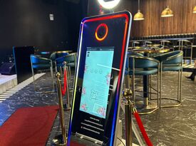 EclipseEntertainmentTO - Photo Booth - Brampton, ON - Hero Gallery 1