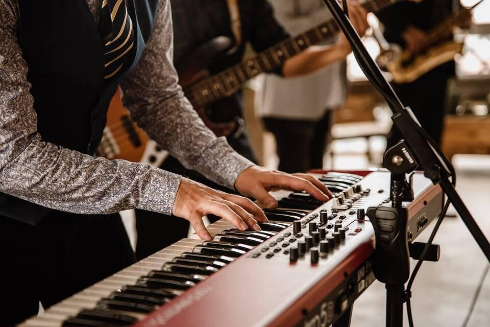11pm: Live music begins