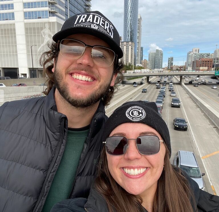 MARATHON SUNDAY!! Aka the most chaotic way Noah and Annie have ever explored the city. 