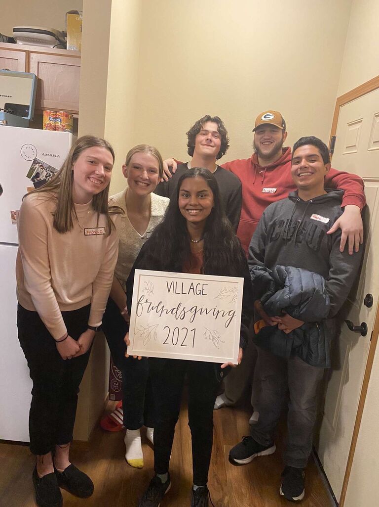 Friendsgiving Village together!