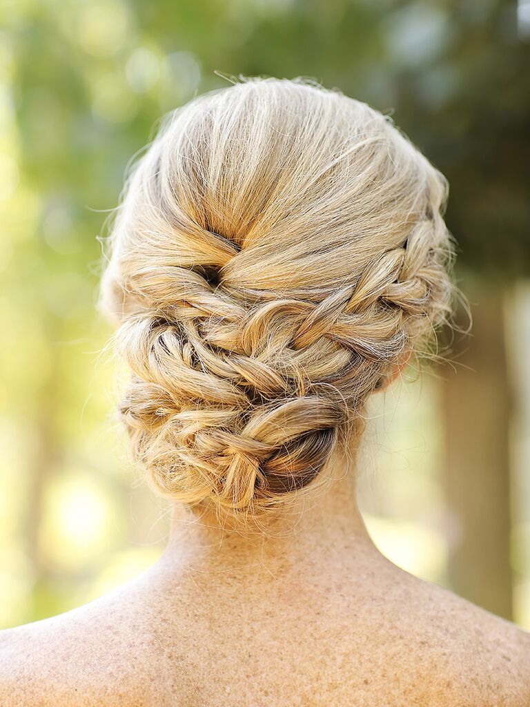 bridesmaid hairstyles up