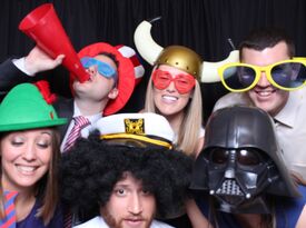 Gatsby Photo Booth - Photo Booth - West Hartford, CT - Hero Gallery 2