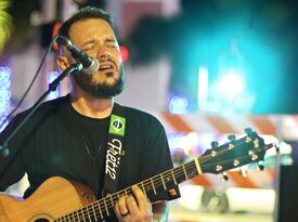 Pedro H. Soares - Acoustic Guitarist - Portland, TX - Hero Gallery 2