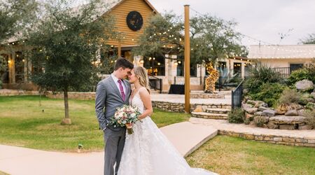 Austin, Texas Wedding Photographer: A Guide to Picture-Perfect Memories, by John David Weddings, Sep, 2023