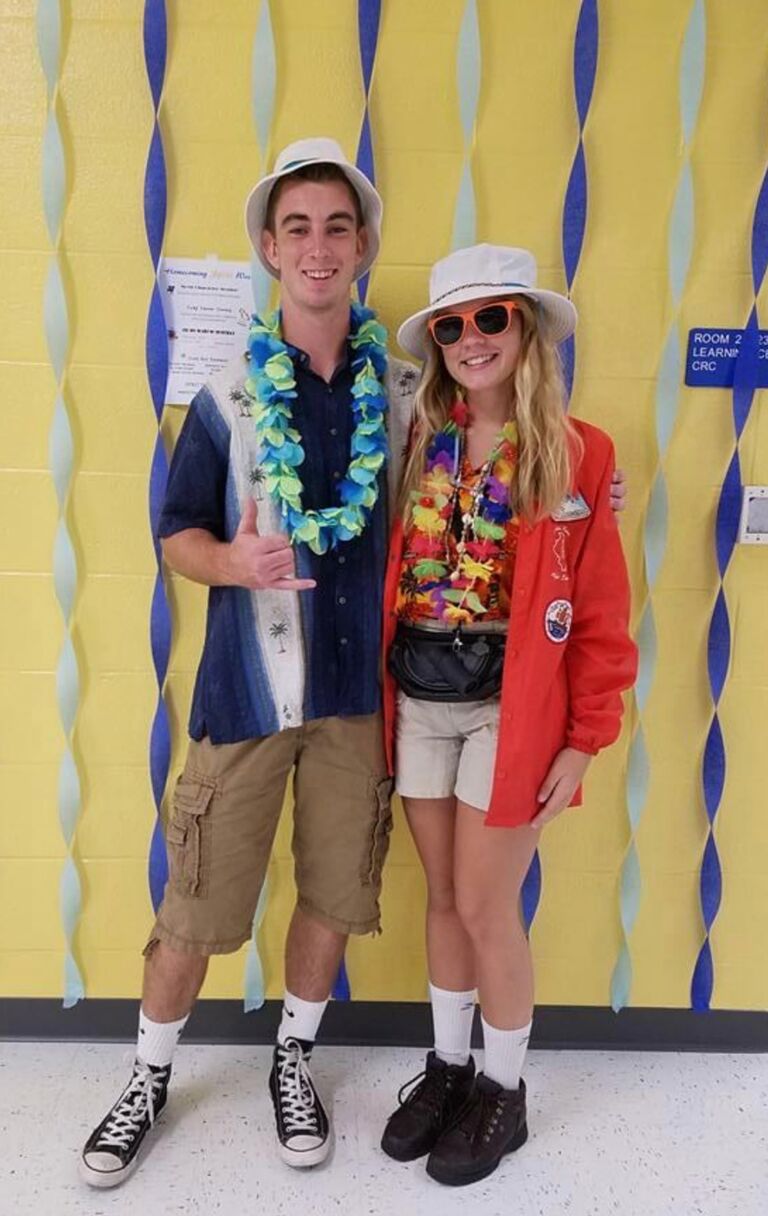 Homecoming Week - Tacky Tourist Day