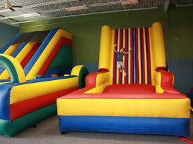 Bounce Inflatable Fun - Party Inflatables - Laredo, TX - Hero Gallery 4