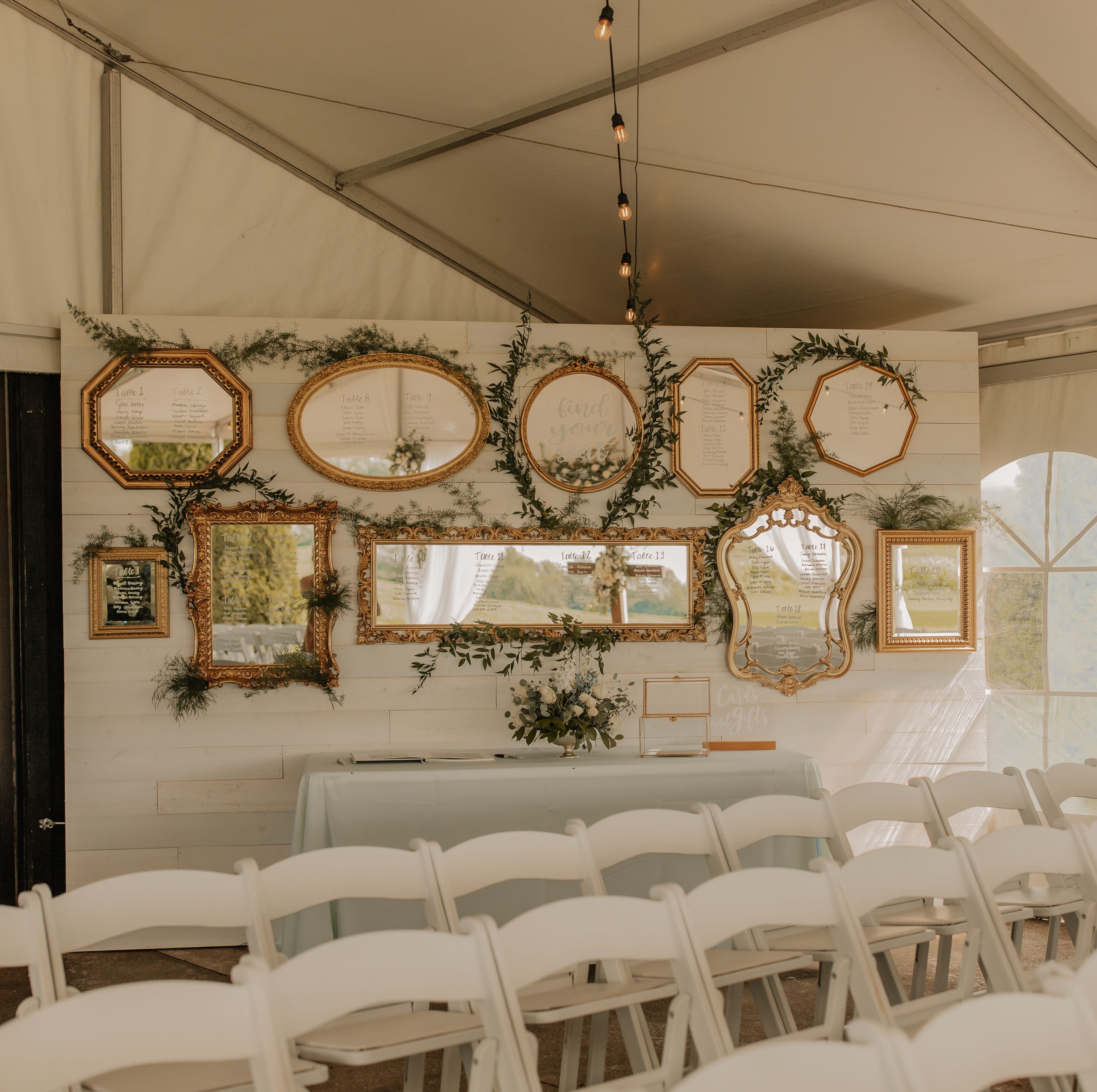 A Twist on Rustic Wedding Decor — Perfectly Planned Moments