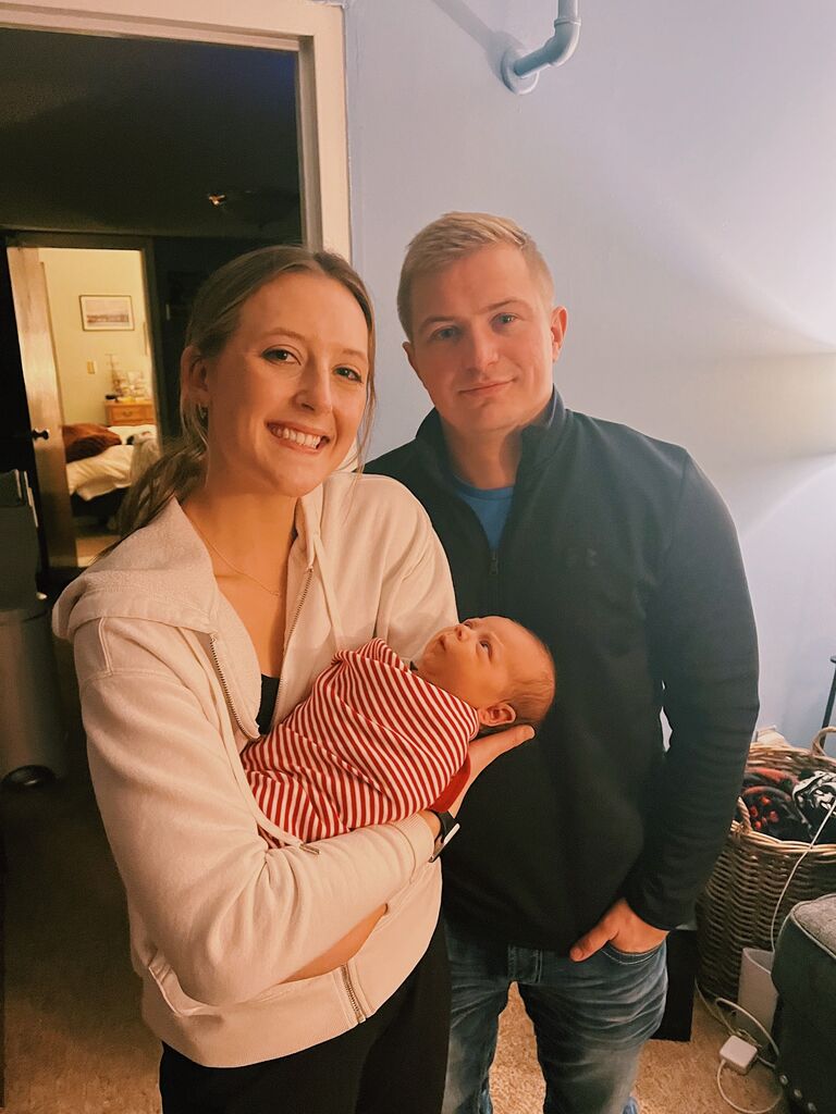 Aunt Hannah and Uncle Jacob meet Oliver for the first time 