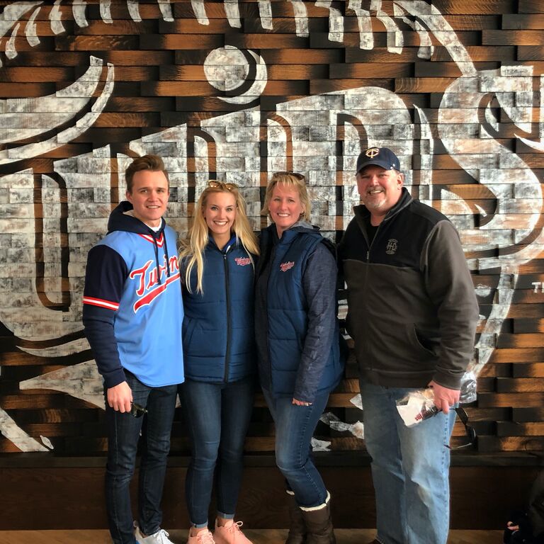 Double date with Kellie's parents to the Twins game!