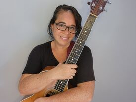 Kathrin Murray- guitar, ukulele, voice - Pop Singer - Baltimore, MD - Hero Gallery 2
