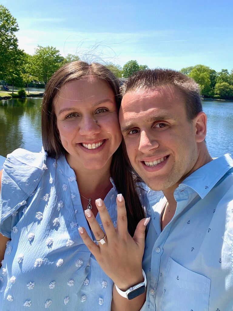 John proposes to Samantha at Argyle Lake in Babylon.