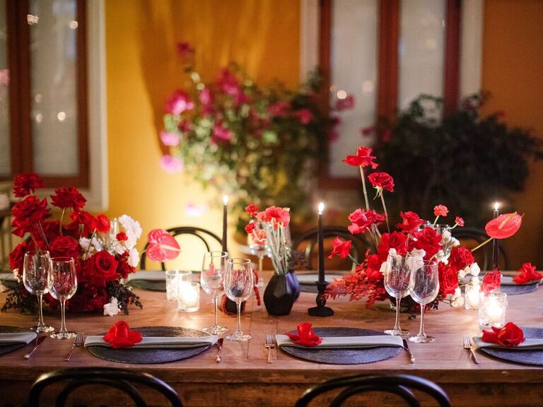 Red low centerpieces