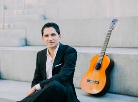 Tavi Jinariu, Los Angeles Classical Guitarist - Classical Guitarist - Los Angeles, CA - Hero Gallery 4