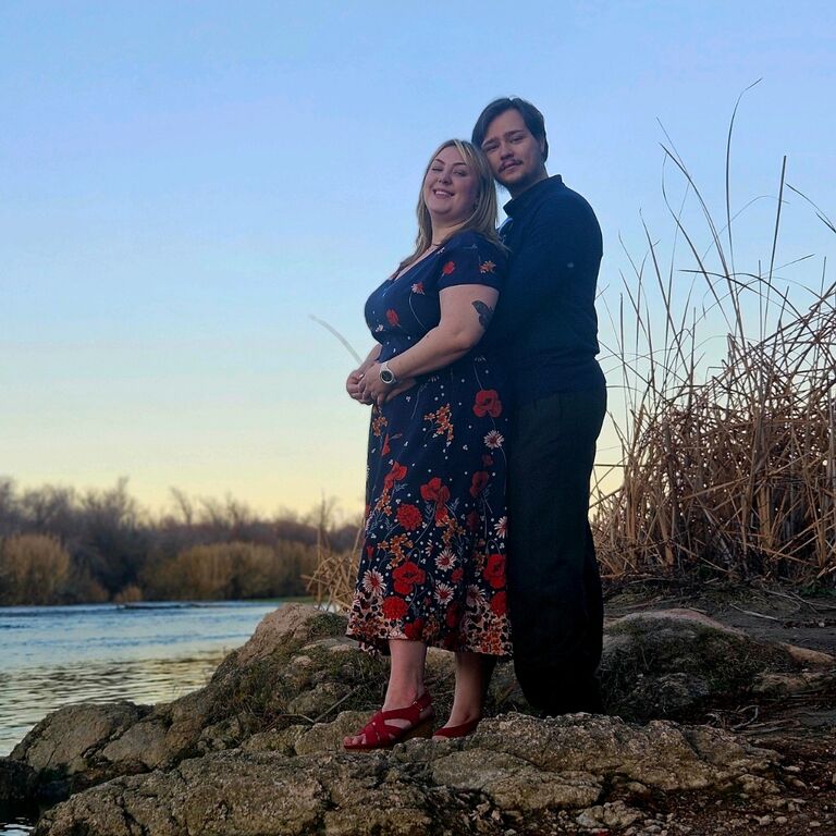 We got engaged on Valentines Day 💝