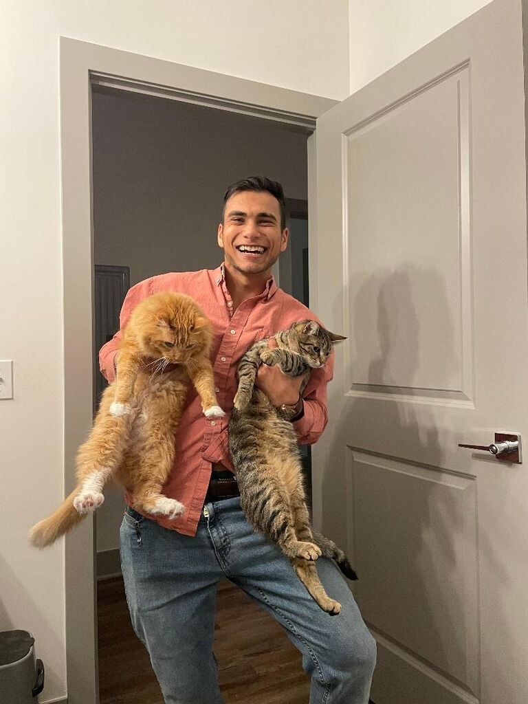 Somehow they added another member to the family, the craziest of the bunch, Martin aka Marty aka Moo. And at this point, Hannah was back in Blacksburg, meanwhile Michael had moved to Fredericksburg, VA. They were happy to be a bit closer to each other <3