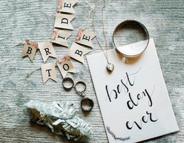 Wedding accessories checklist for bride 