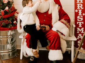 Santa Claus for Hire-Santa Derek - Santa Claus - Atlanta, GA - Hero Gallery 4