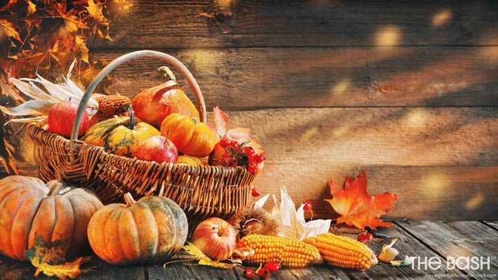 35 Autumnal Zoom Backgrounds for Thanksgiving - The Bash