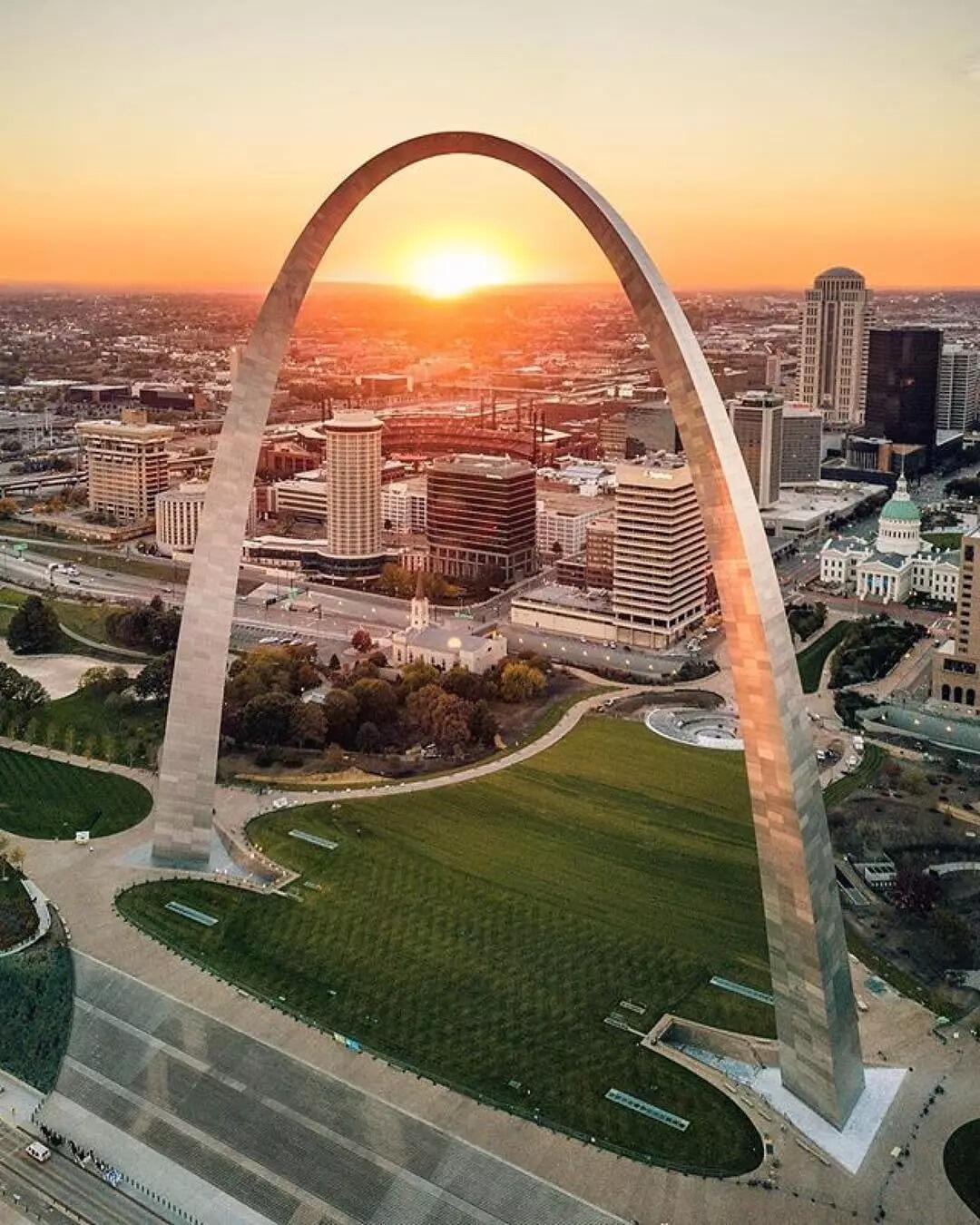 Matt graduated from Mizzou and moved back to St. Louis to begin work at PWC. Mabrey was still working at Cerner in KCMO!