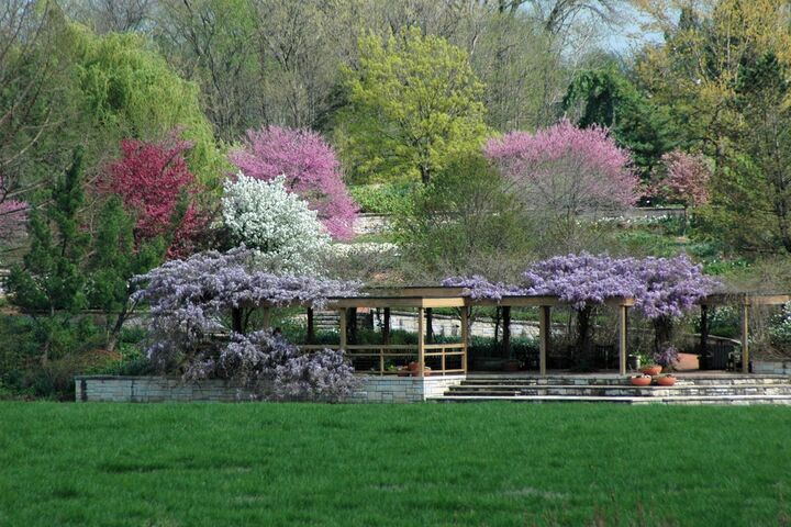 Powell Gardens | Reception Venues - Kingsville, MO