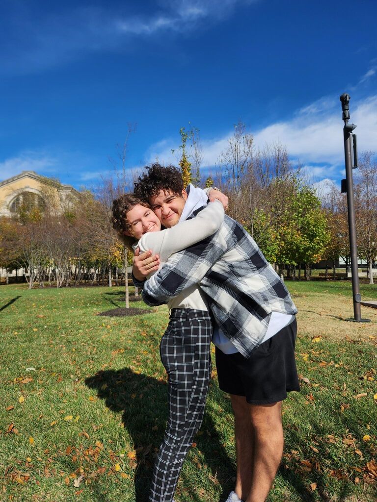 During another one of Jacob's trips to St. Louis, Jacob and Eliana made more memories doing some of their favorite things: exploring the city, visiting Forest Park, taking walks, cooking, and hosting game nights with friends.