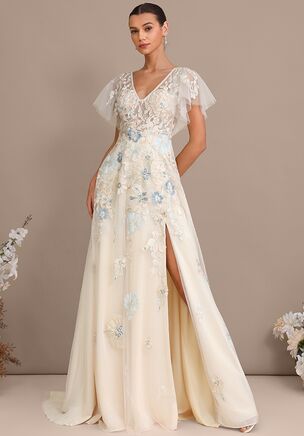 Fall in love with the JJ's House Islarae A-line Lace Wedding Dress! A timeless and elegant design crafted to make your dream wedding a reality. Shine with confidence as you walk down the aisle.
