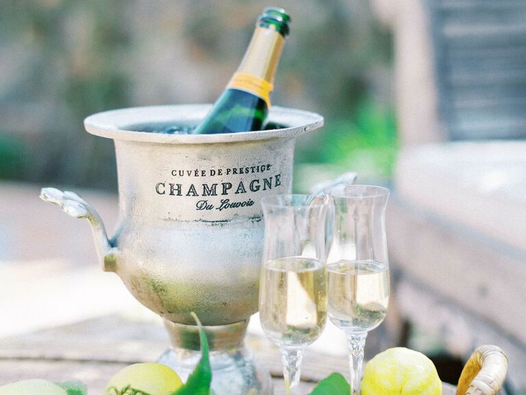 The 20 Best Champagne & Sparkling Wine Gifts for Celebrations