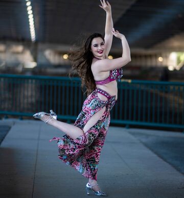 Elizabeth Estrella Belly Dance - Belly Dancer - Providence, RI - Hero Main