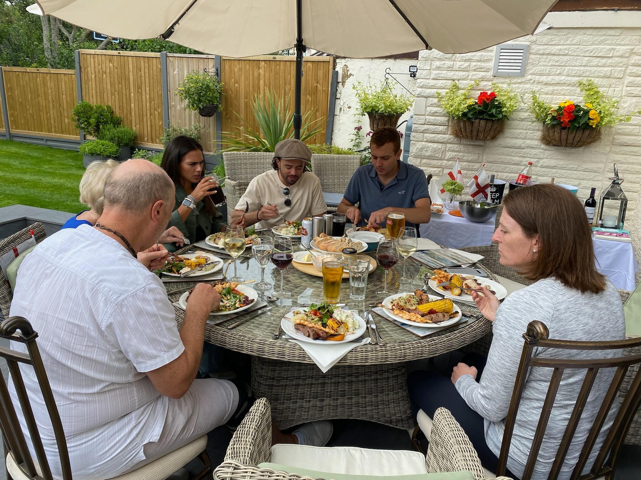 Allison got to meet almost all of Kelly's immediate family.