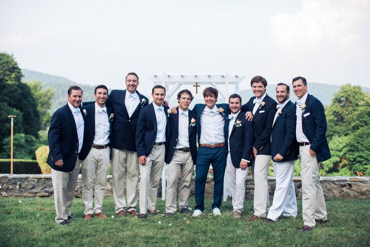 navy groomsmen and bridesmaids