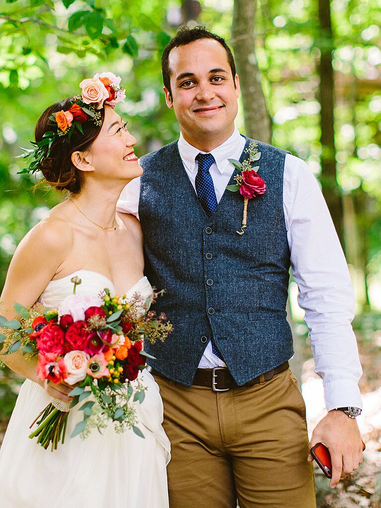 casual barn wedding attire