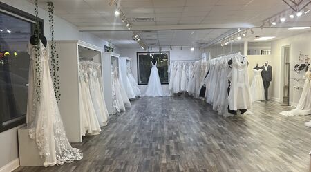 K B Bridals Bridal Salons The Knot