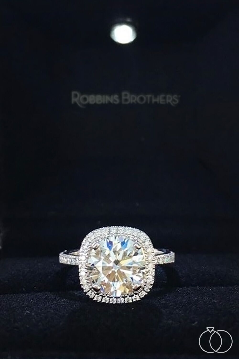 Robbins Brothers - The Engagement Ring Store | Jewelers - The Knot