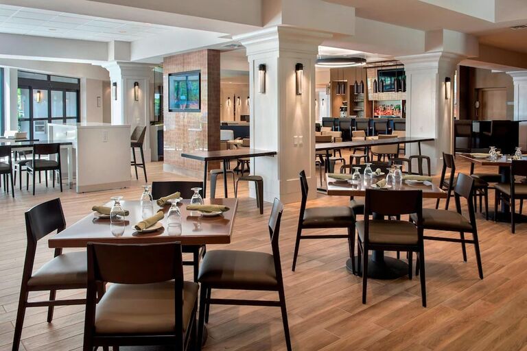 There will be a casual get together at the Boston Peabody Marriott hotel bar. 100% Optional! We would love to ring in our wedding celebrations with you all! 
Cash bar 7:30 -10:30 est.