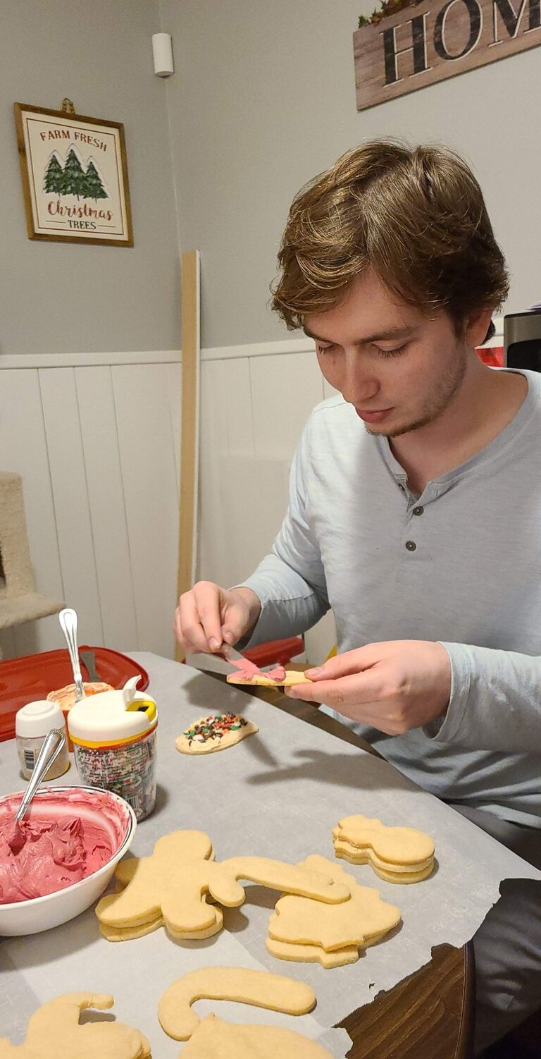 Danielle and Josh start their Christmas Cookie decorating tradition! 